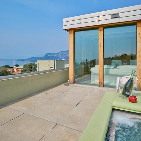 Villa Sunny Lake Suites Bardolino Exterior foto