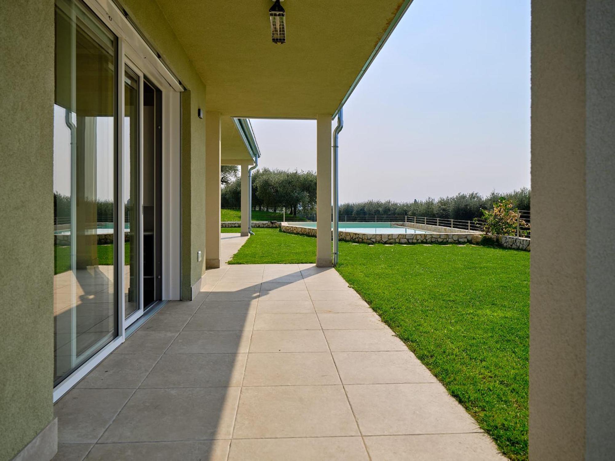 Villa Sunny Lake Suites Bardolino Exterior foto