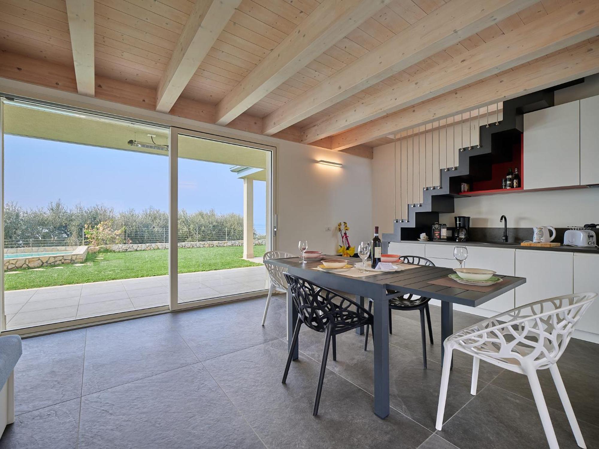 Villa Sunny Lake Suites Bardolino Exterior foto