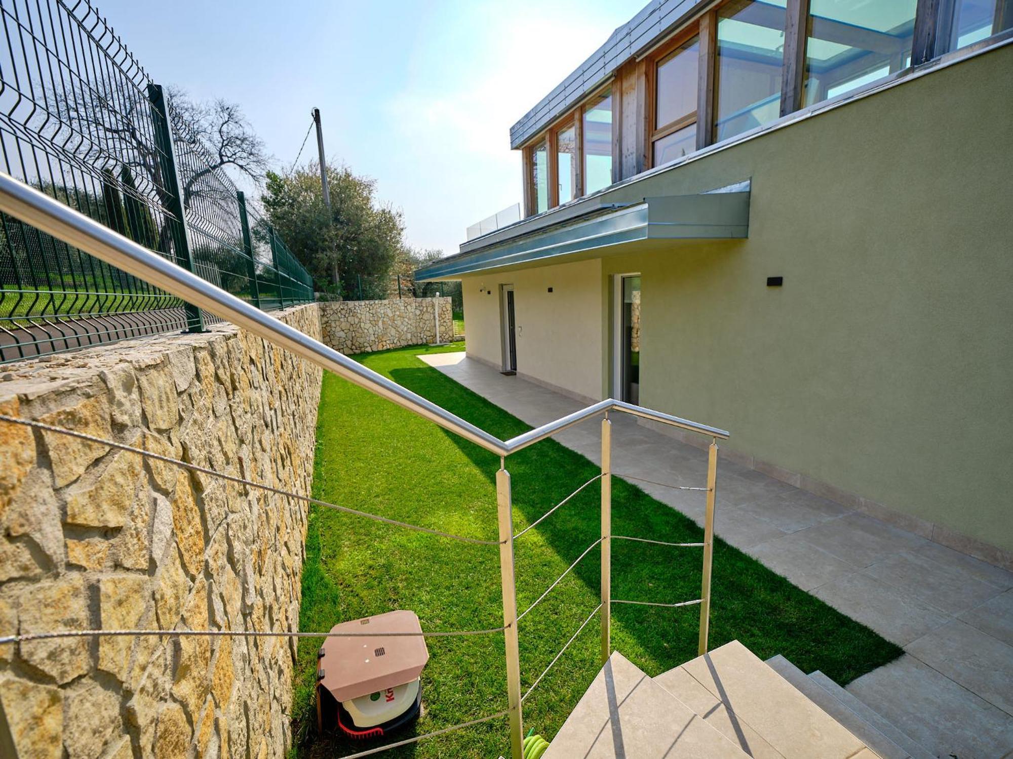 Villa Sunny Lake Suites Bardolino Exterior foto