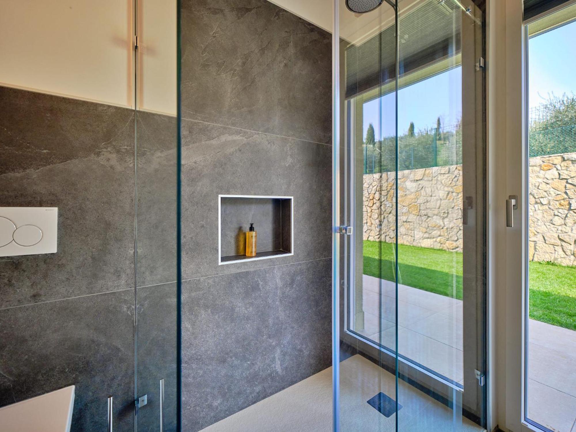 Villa Sunny Lake Suites Bardolino Exterior foto