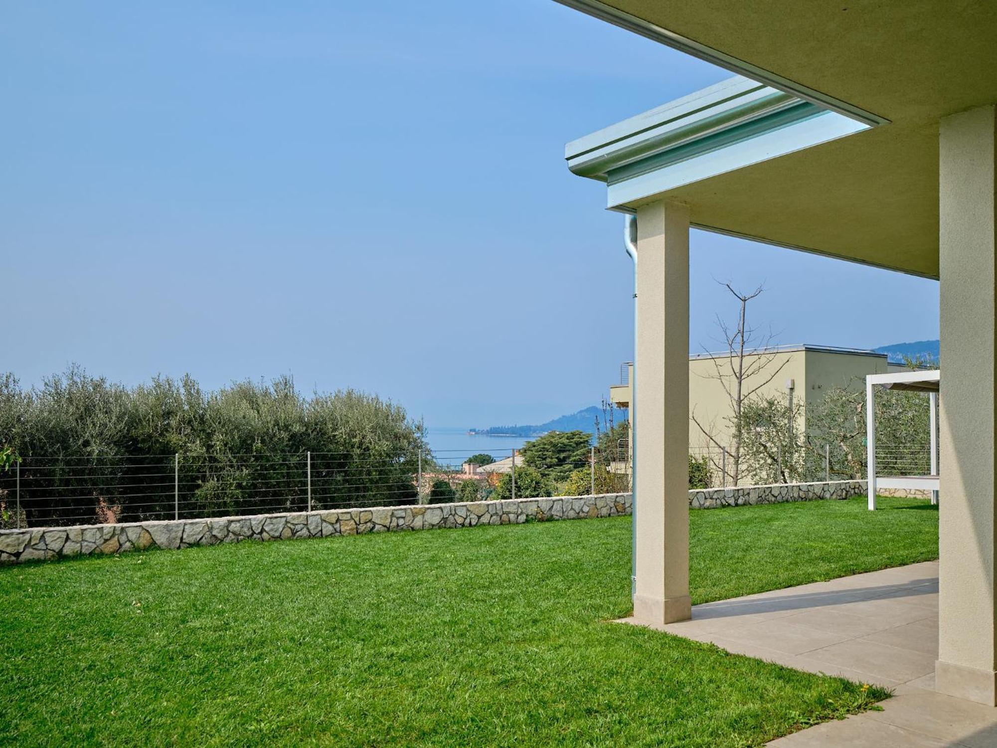 Villa Sunny Lake Suites Bardolino Exterior foto